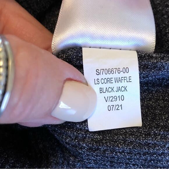 Old Navy Thermal Waffle Knit Henley Long Sleeve Gray Shirt Mens Small Gorpcore - Picture 3 of 8